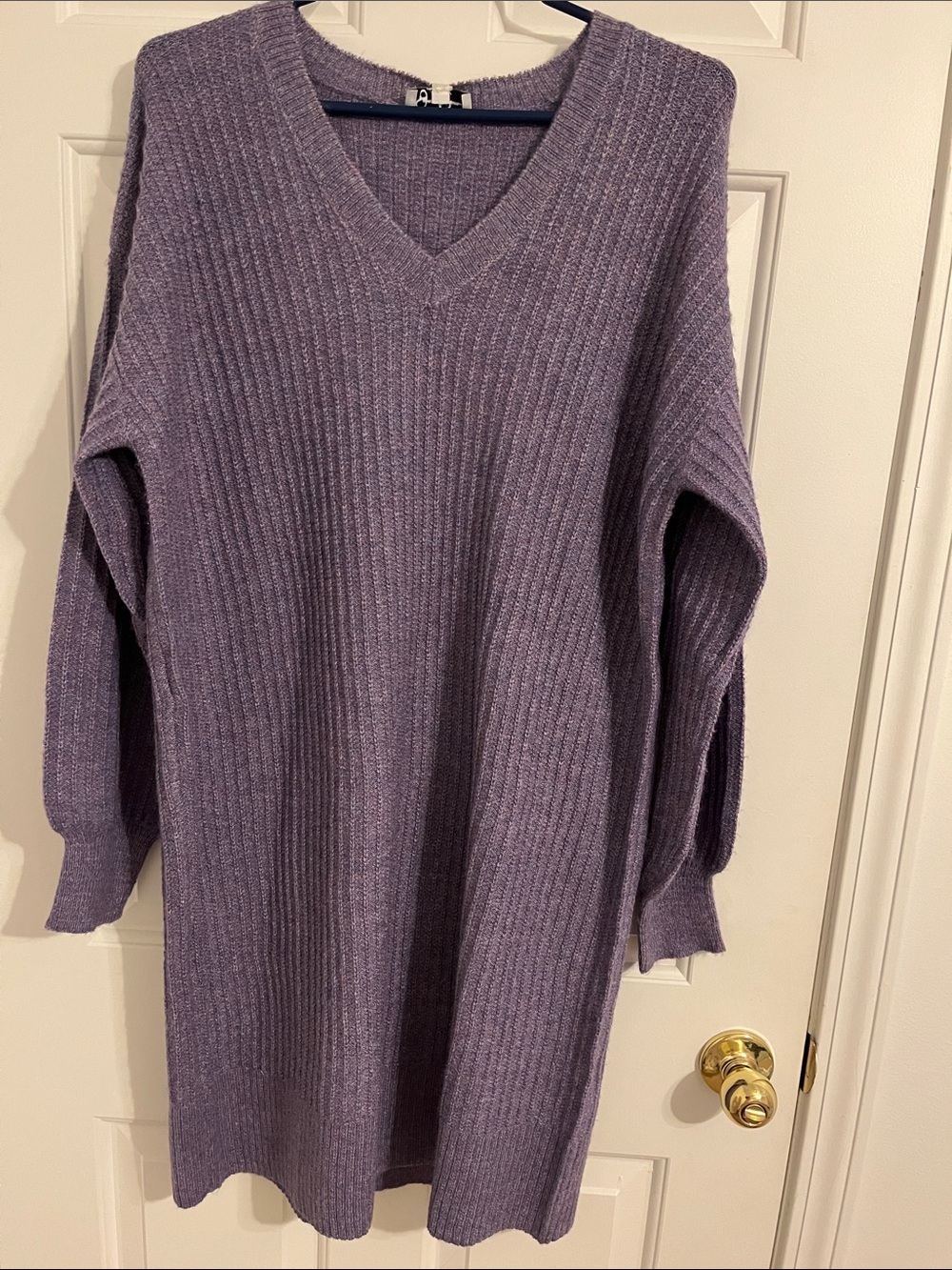 Jessica Simpson Lavender Ribbed V-Neck Sweater Dress